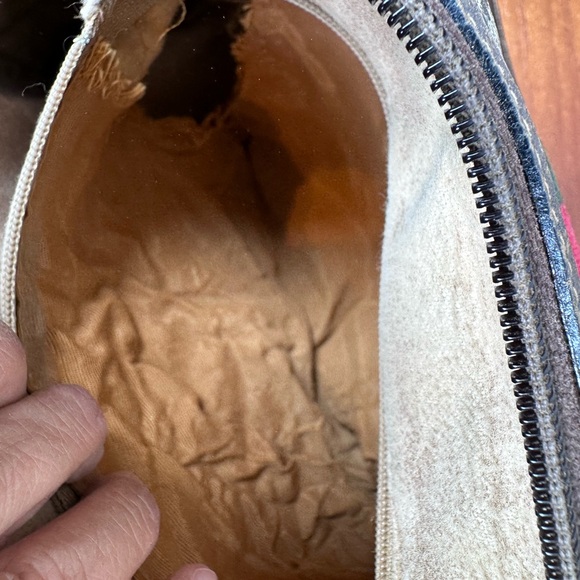 Auth Gucci GG Supreme Sherry Line
PVC Brown Mini Boston Bag - Picture 6 of 16